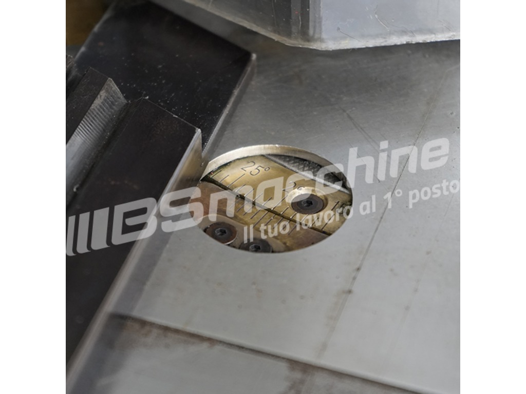 Tranciatrice scantonatrice ad angolo variabile regolazione gioco lame automatica EUROMAC 220/6R in vendita - foto 9