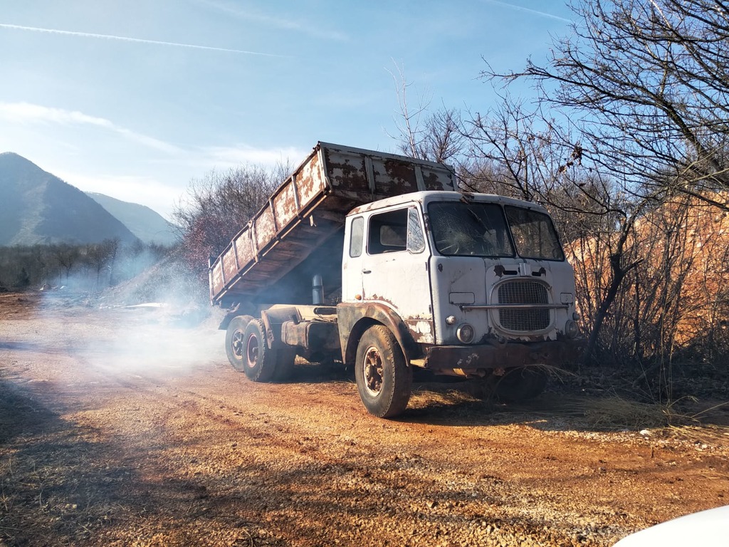 Fiat 682 N3 - camion 3 assi ribaltabile in vendita - foto 1