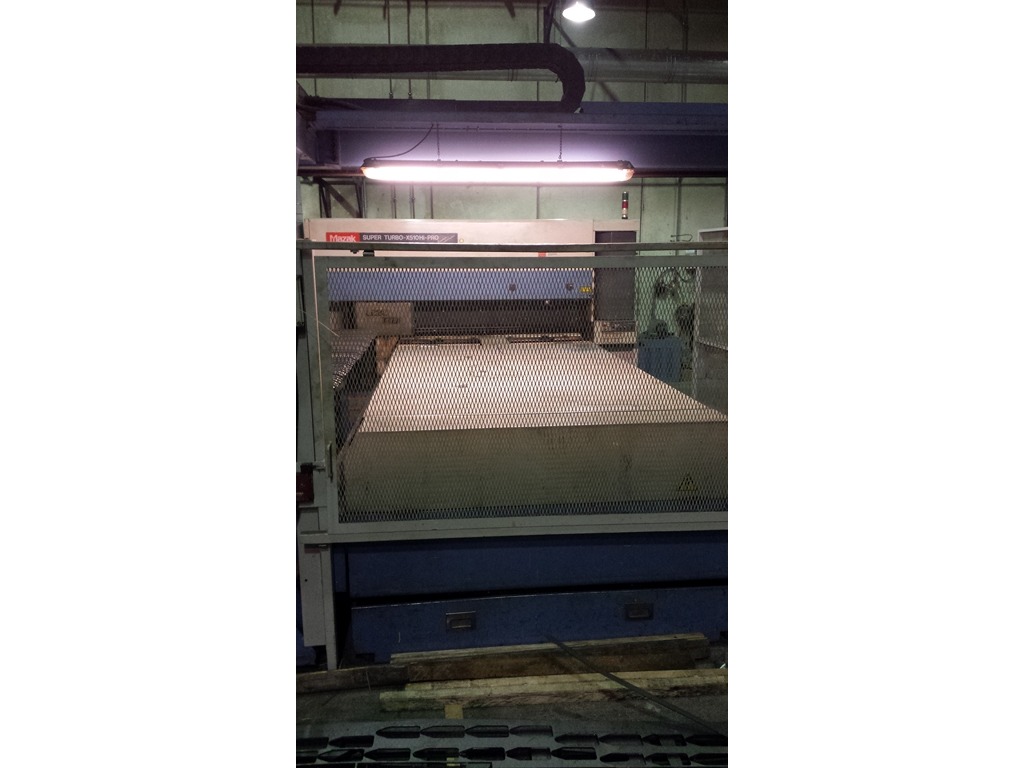 Laser Mazak X510 2Kw in vendita - foto 1