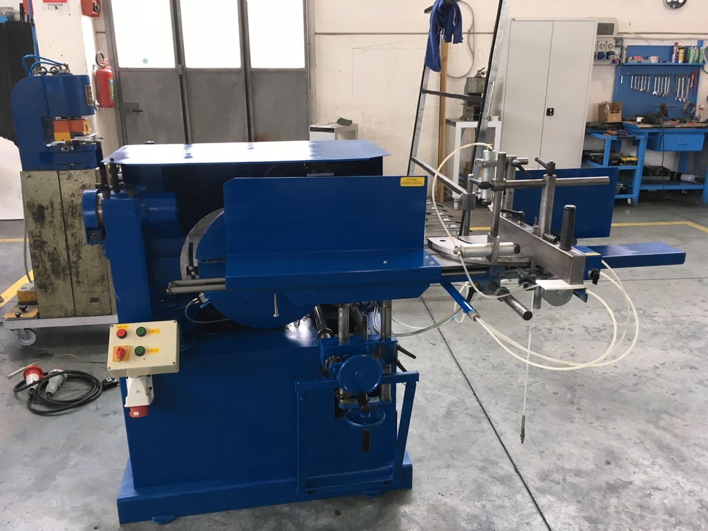 Intestatrice doppia lama per lavorazione facciate in vendita - foto 2