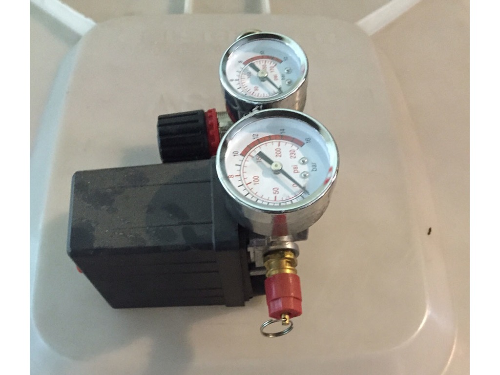 Manometro per compressore in vendita - foto 1
