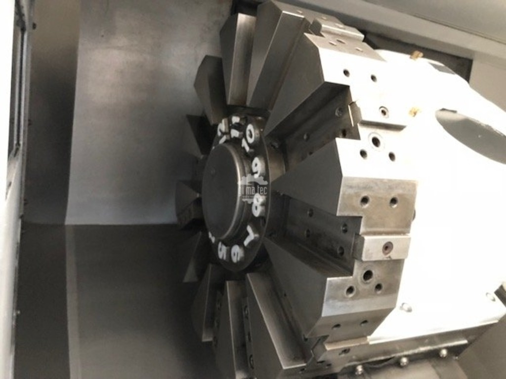 Tornio 2 assi Hwacheon Mod. Hi-Tech 200B in vendita - foto 6