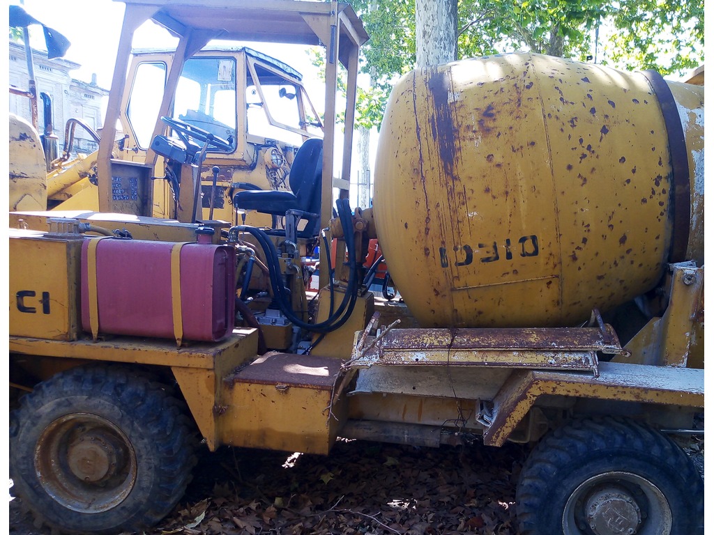 BETONIERA AUTOCARICANTE FLLI DIECI D 662 in vendita - foto 1