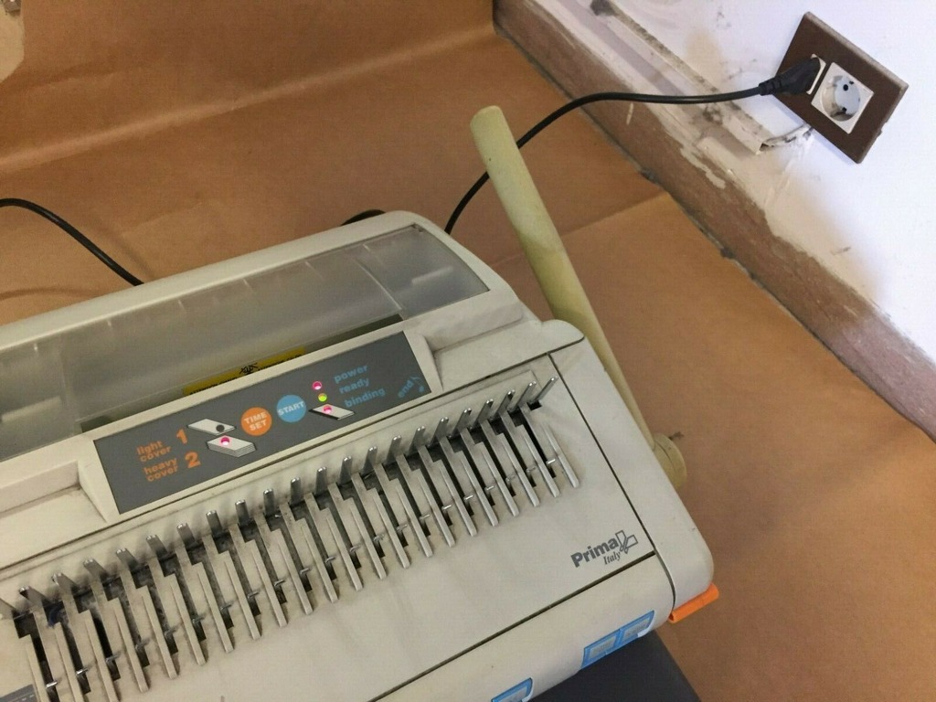 Rilegatrice Combinata a Dorso Plastico -  Prima sintesi Opera 37 in vendita - foto 5