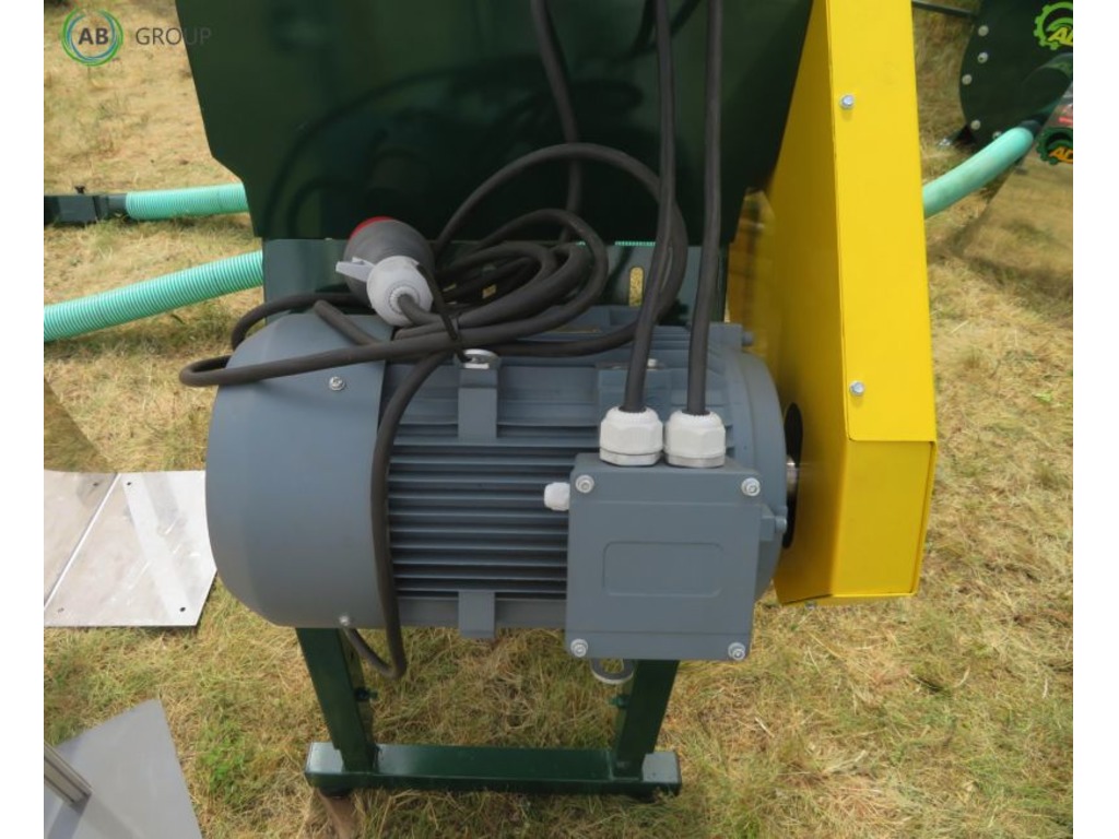 Mulino per grano  a rulli 3 kW in vendita - foto 3