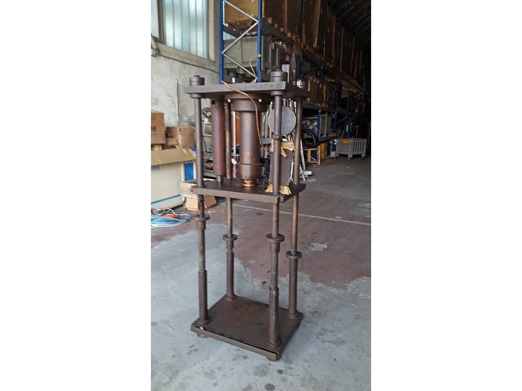 Presse meccaniche in vendita