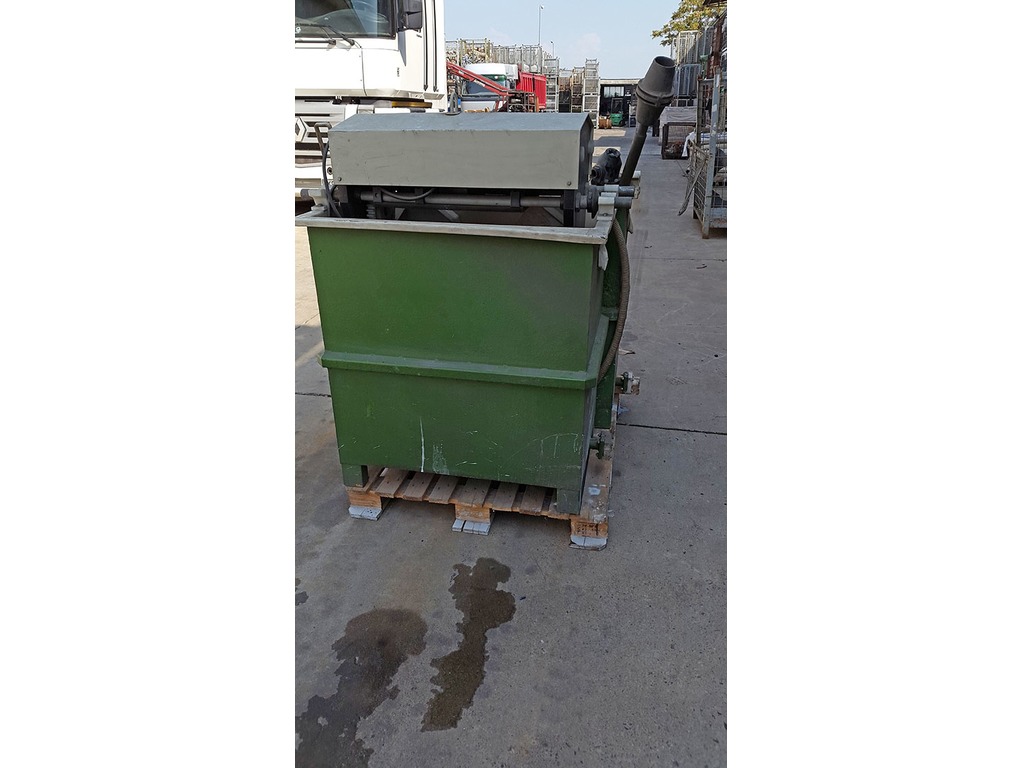 Macchina per burattatura di metalli in vendita - foto 1