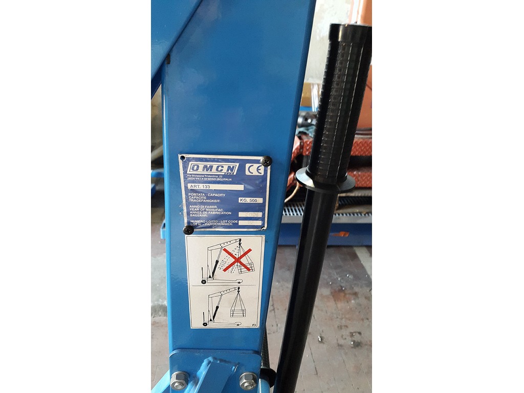 Transpallet carrello con gancio sollevamento ceste in vendita - foto 4