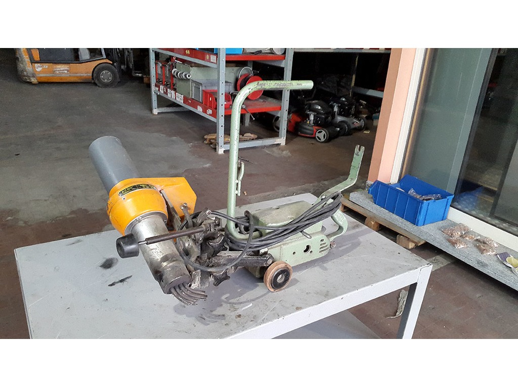 Saldatore per linoleum usato in vendita - foto 1