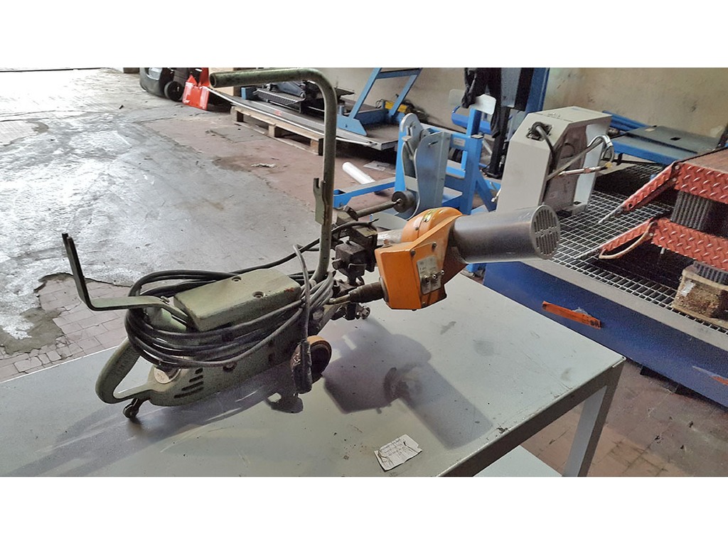 Saldatore per linoleum usato in vendita - foto 4