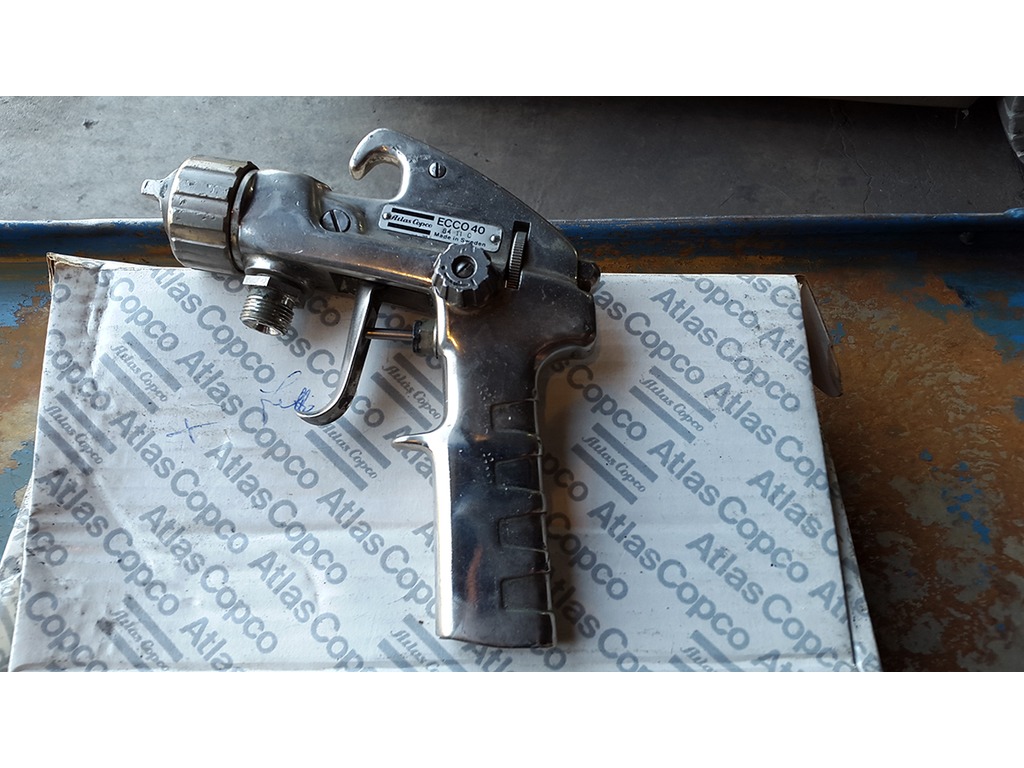 Pistola aerografo per verniciatura professionale in vendita - foto 2