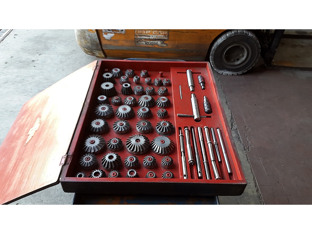 Set Frese manicotto di varie dimensioni e modelli in vendita - foto 1