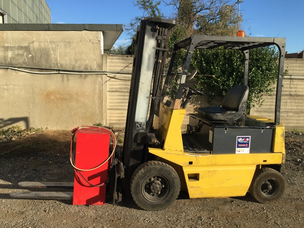 CARRELLO ELEVATORE TCM ELETTRONICO PORTATA 20 QL in vendita - foto 3