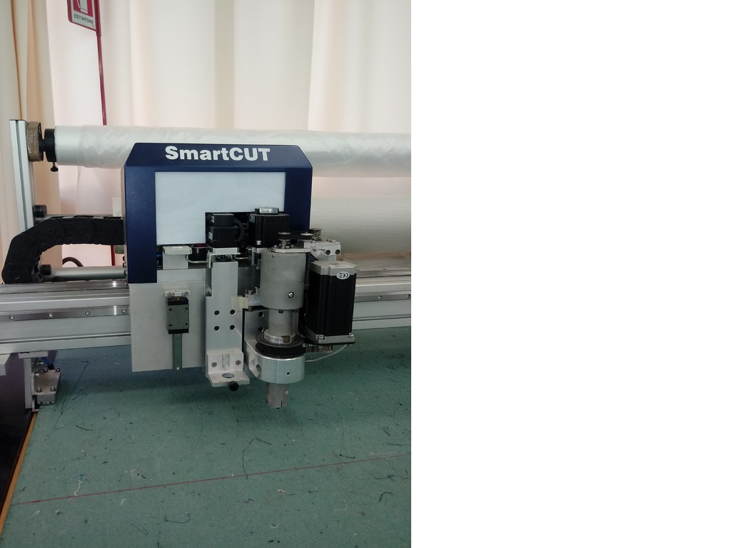 TAGLIO AUTOMATICO in vendita - foto 2