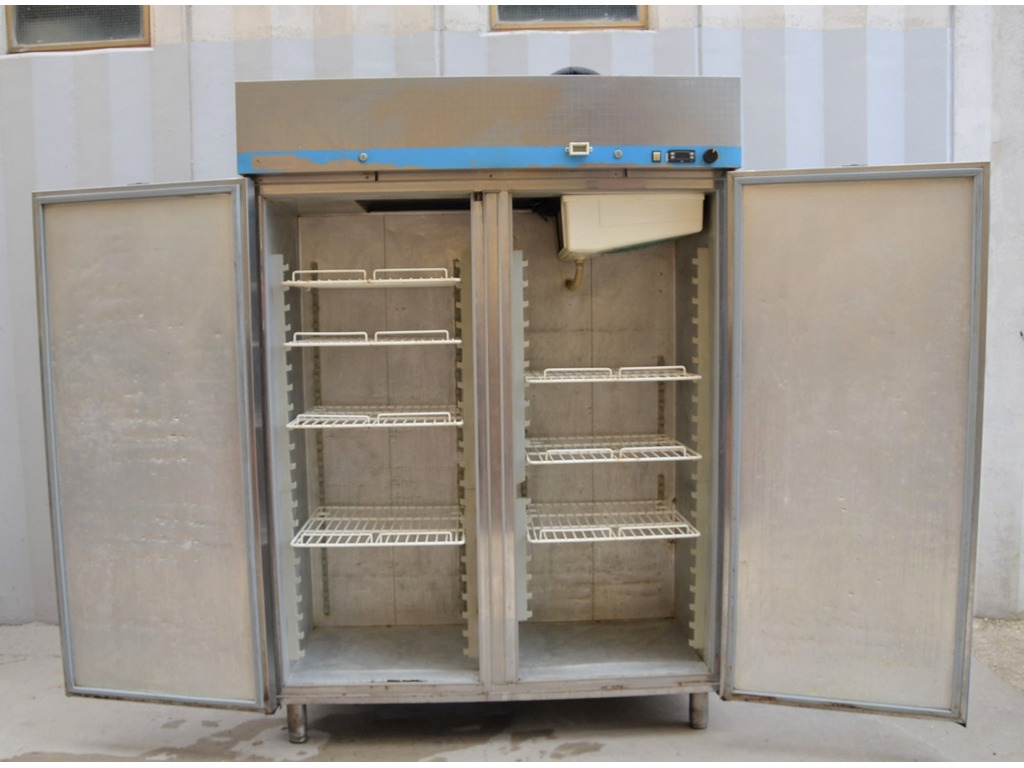 FRIGORIFERO ARMADIO REFRIGERATO POSITIVO in vendita - foto 2