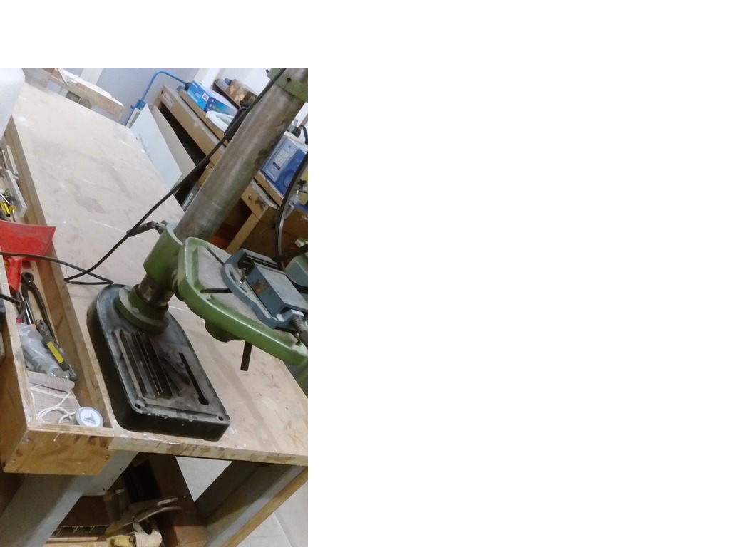 VENDO BANCO ATTREZZATO FALEGNAMI in vendita - foto 3