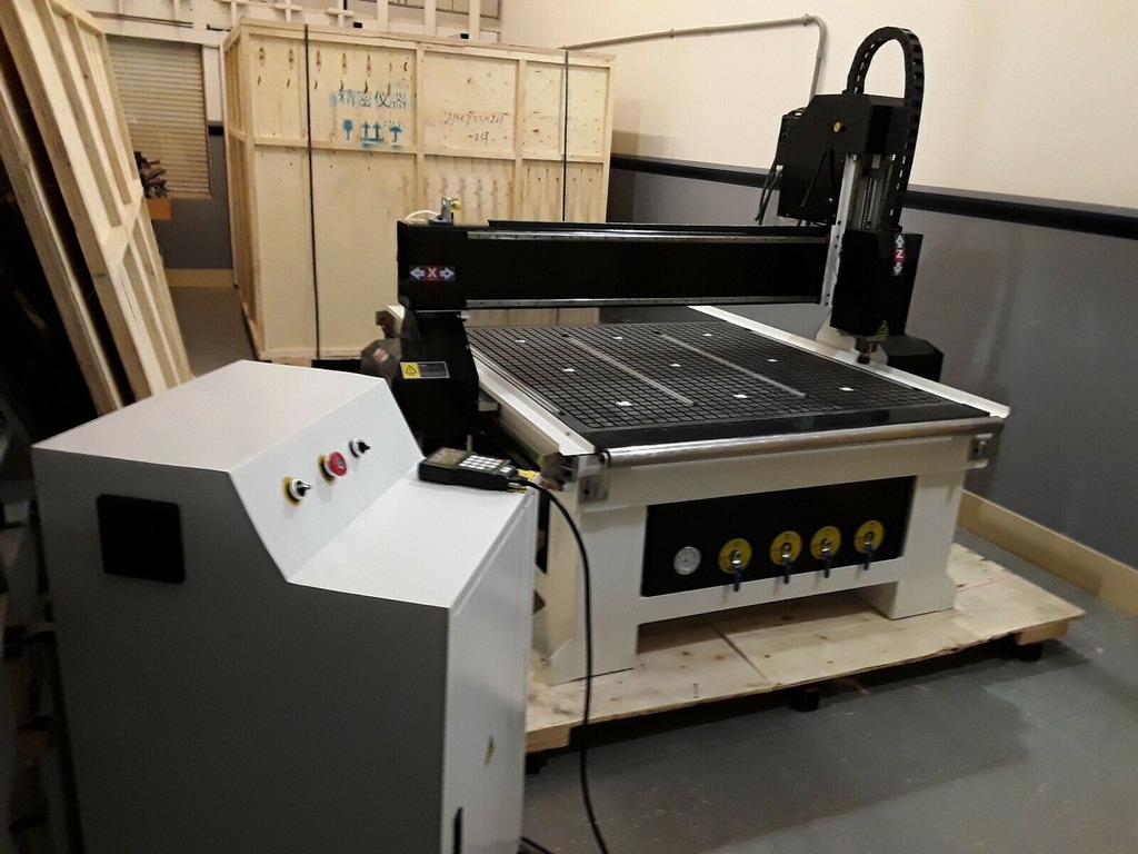 VacTable macchina CNC in vendita - foto 1