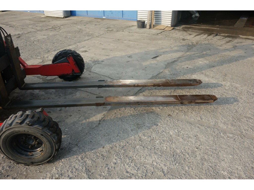 Moffett M4 25.3 in vendita - foto 4