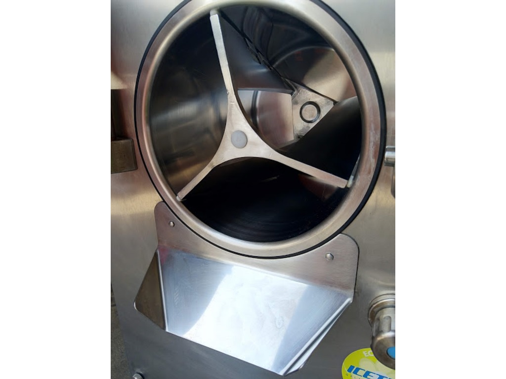 VENDO COMBINATA(pastorizzazione+mantecazione) ICETECH in vendita - foto 2