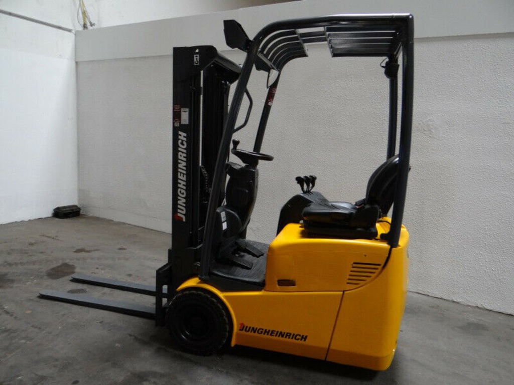 Muletto Jungheinrich EFG 110 in vendita - foto 1