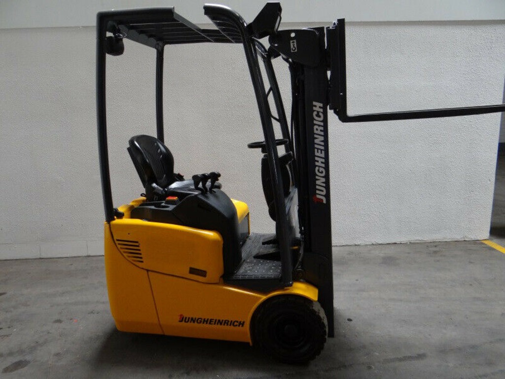 Muletto Jungheinrich EFG 110 in vendita - foto 2