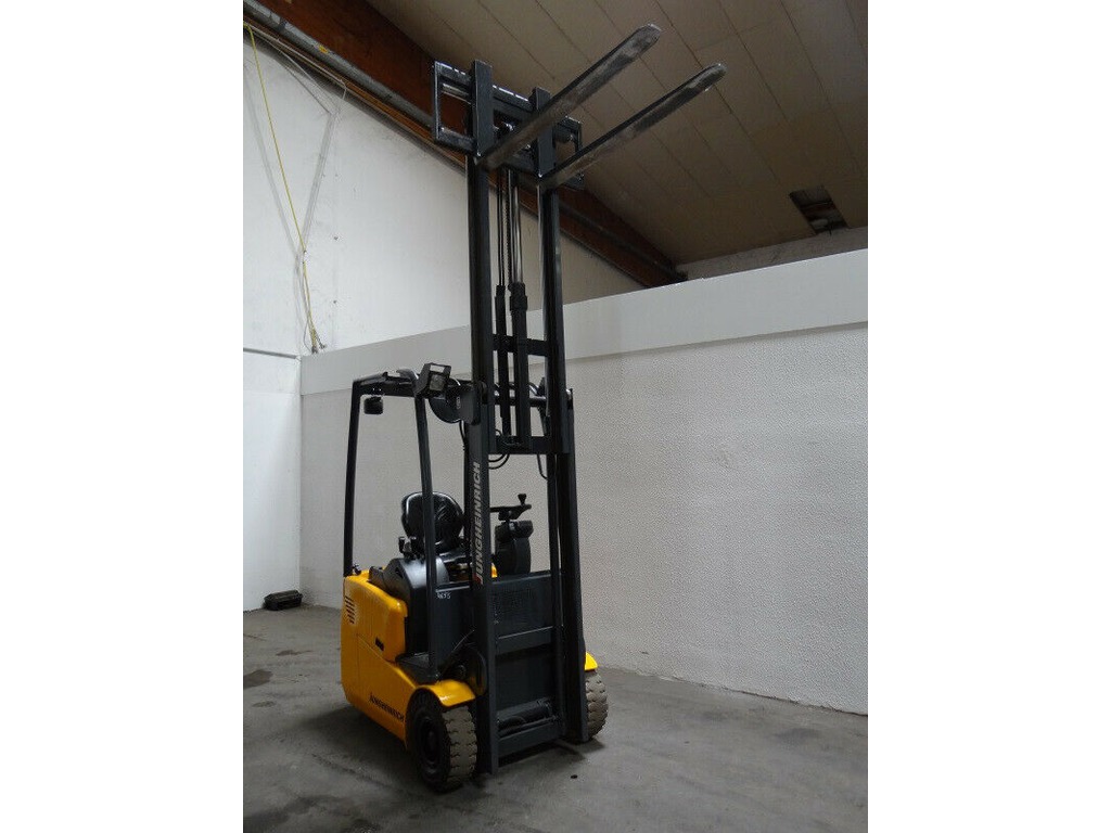 Muletto Jungheinrich EFG 110 in vendita - foto 4