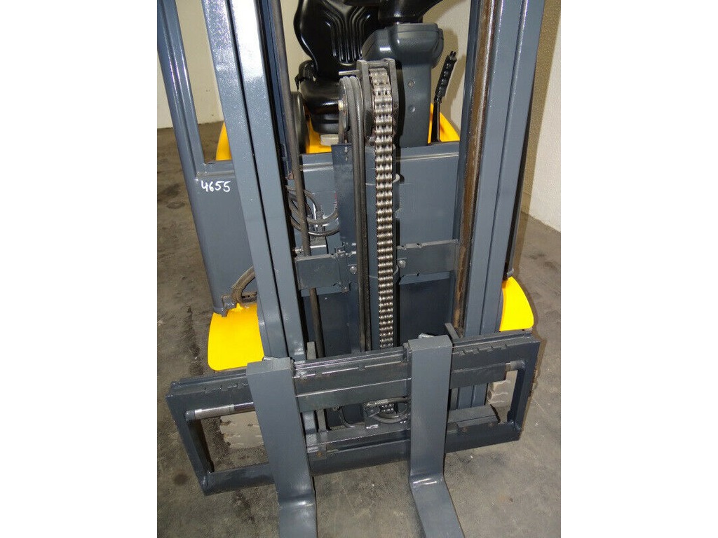 Muletto Jungheinrich EFG 110 in vendita - foto 5