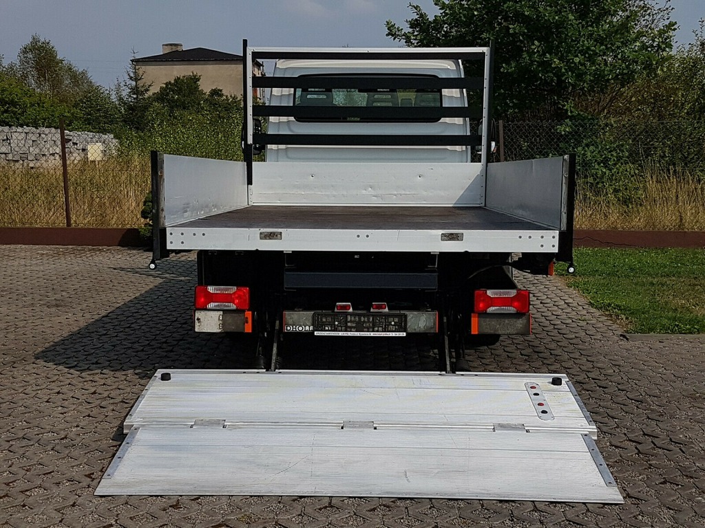Iveco Daily PAKA + Ascensore in vendita - foto 9