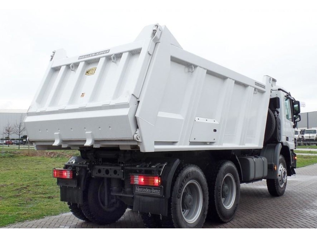 Mercedes Actros 4031-K - 18 m3 in vendita - foto 3