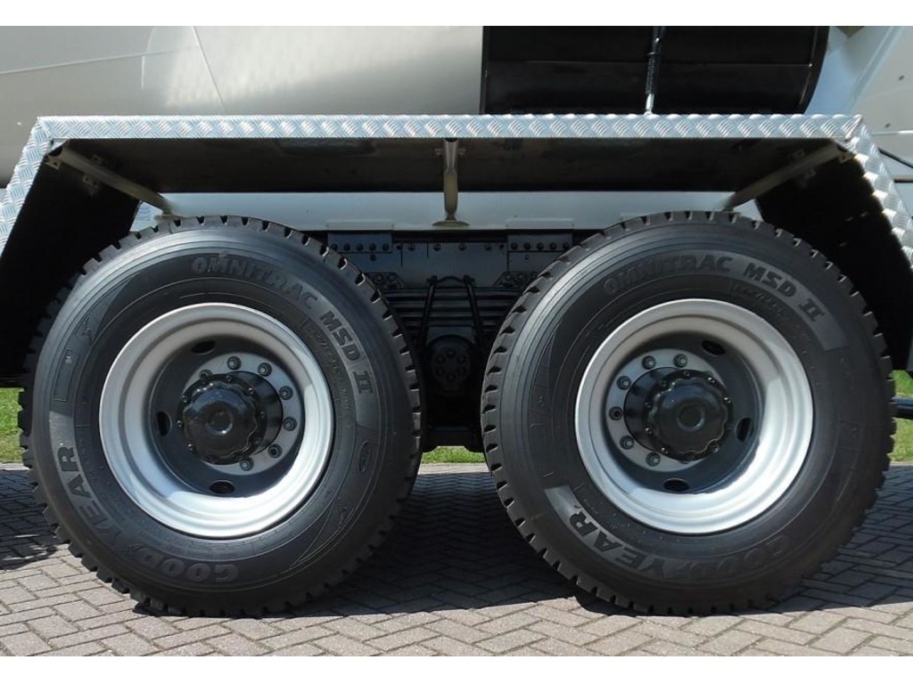 Iveco Trakker 420 - 20 m3 in vendita - foto 6