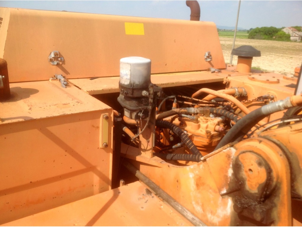ESCAVATORE CINGOLATO  FIAT HITAKI FH 270.3 in vendita - foto 3
