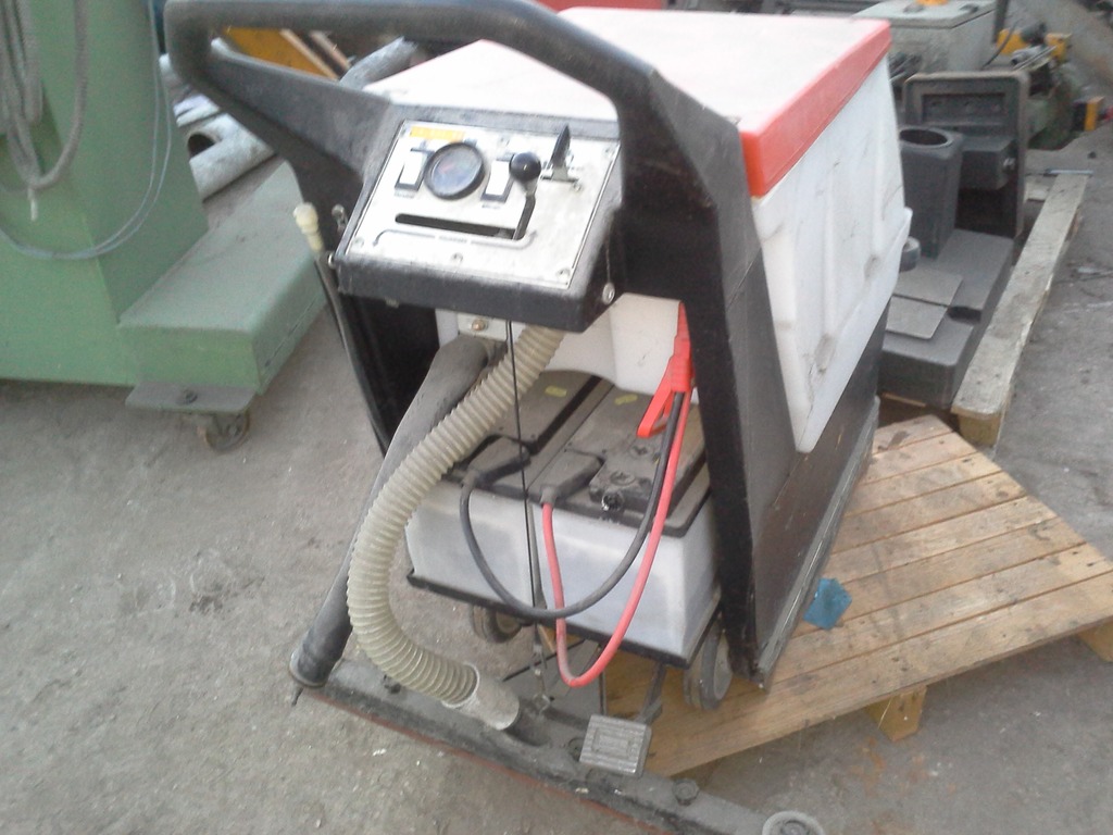 Lavasciuga usata a batteria in vendita - foto 2