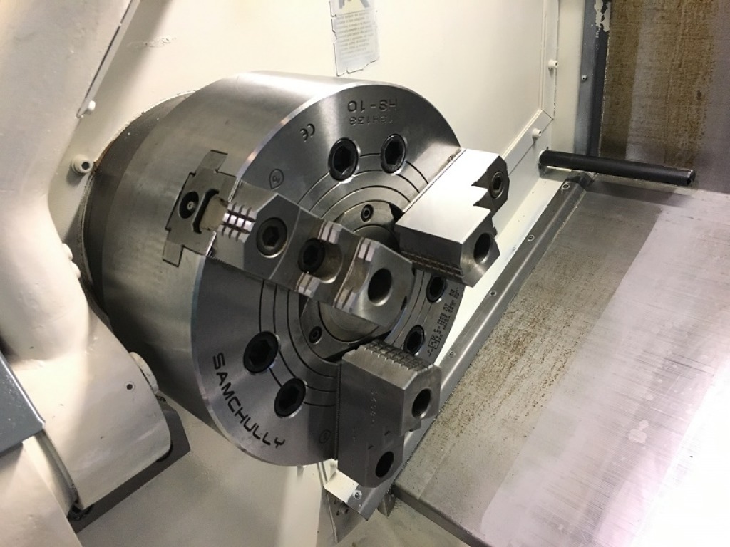 Tornio CNC da ripresa con utensili fissi Hyundai HIT 15 in vendita - foto 2