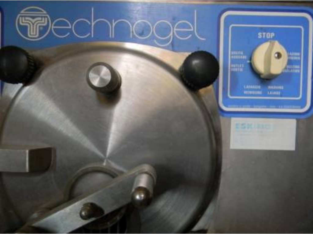 Azienda artigianale costruisce macchine semi automatiche per ghiaccioli e gelati su stecco. in vendita - foto 2