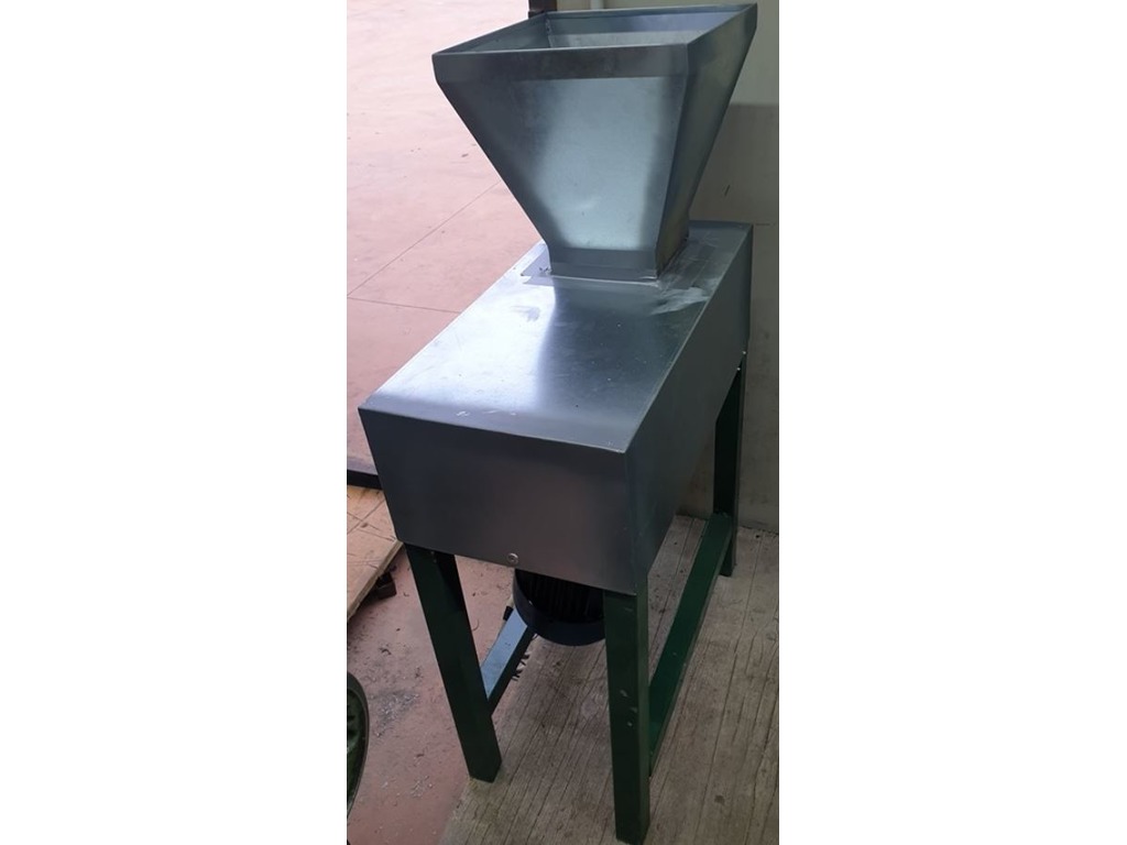 Trituratore Shredder monoalbero in vendita - foto 3