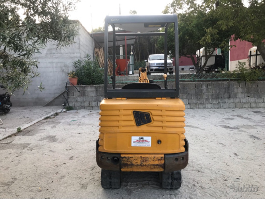 Escavatore usato JCB 17 Q.li in vendita - foto 5