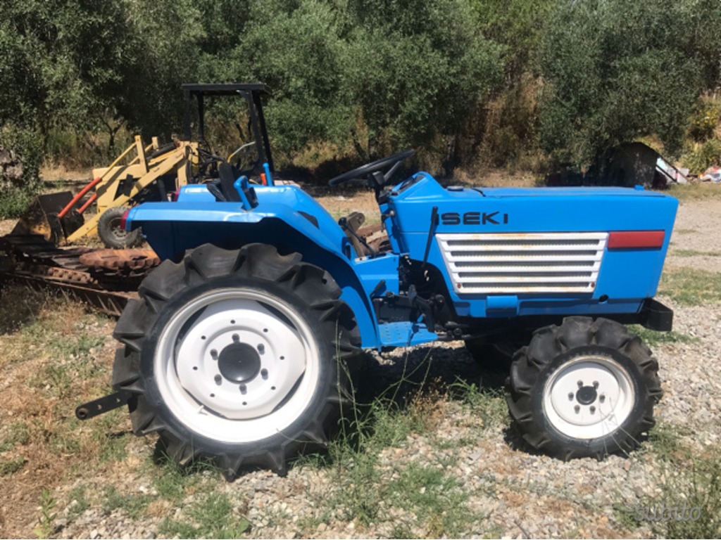 Trattore iseki 35 cv -- P E R M U T O in vendita - foto 2