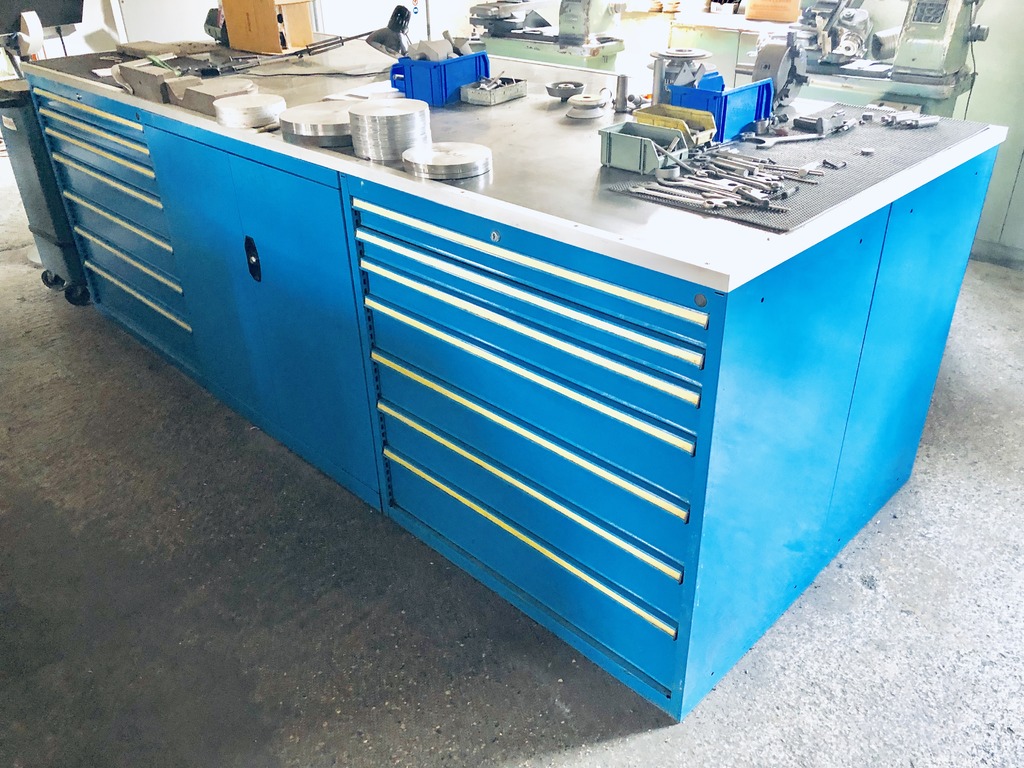ARREDAMENTO METALLICO in vendita - foto 1