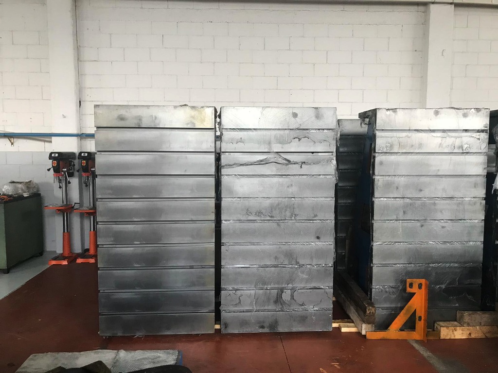 Attrezzatura meccanica in vendita