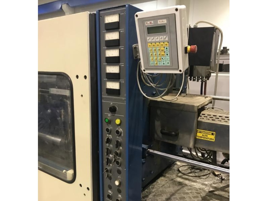 Pressa usata per la produzione di preforme in PET BM HORIZON in vendita - foto 4