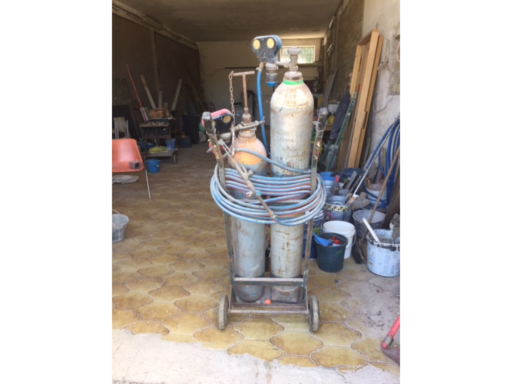 CARRELLO BOMBOLE OSSIACETILENE COMPLETO in vendita - foto 2