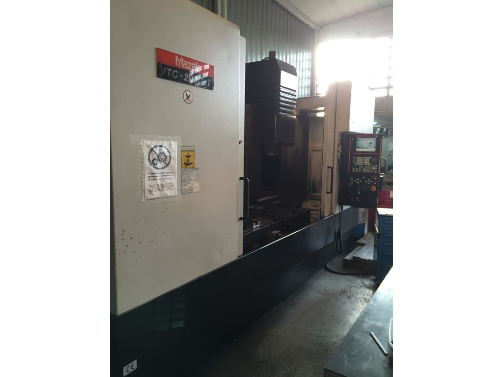 CENTRO DI LAVORO MAZAK VTC 200 C II in vendita - foto 2