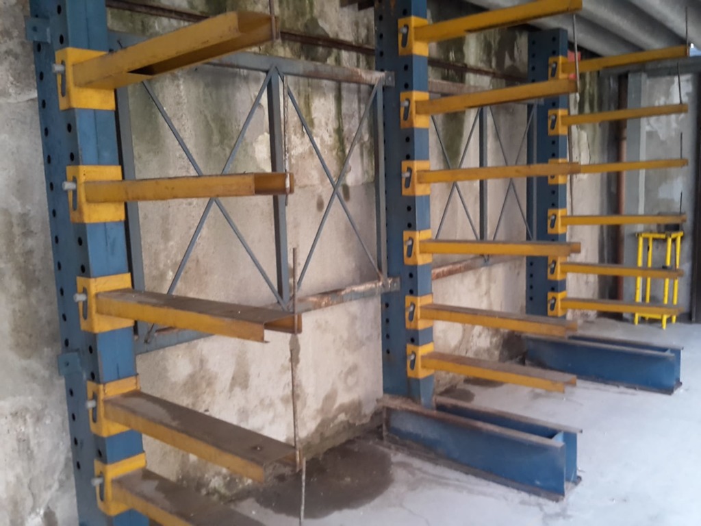 scaffale cantilever bifronte in vendita - foto 2