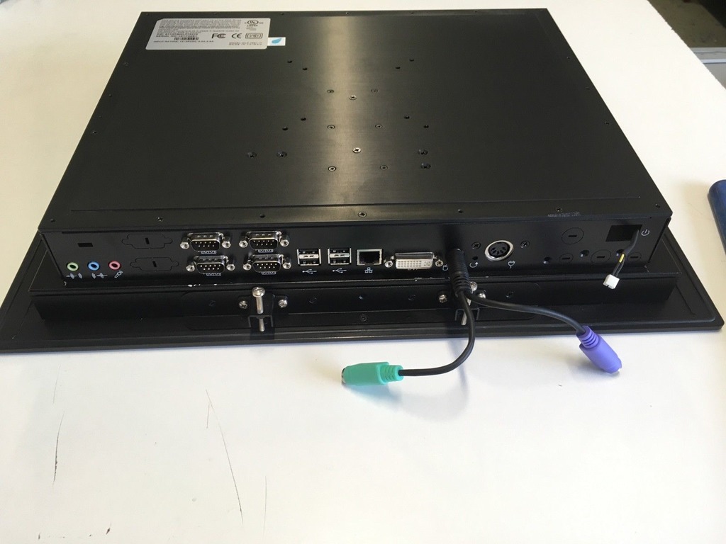 Industrial Touch Screen Panel Pc 17" Wincomm IP65 Computer all in one in vendita - foto 2