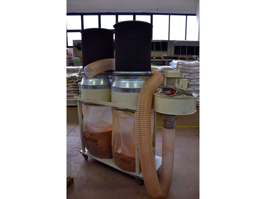 Vendesi aspiratore industriale per polveri sottili e fumi secchi in vendita - foto 2