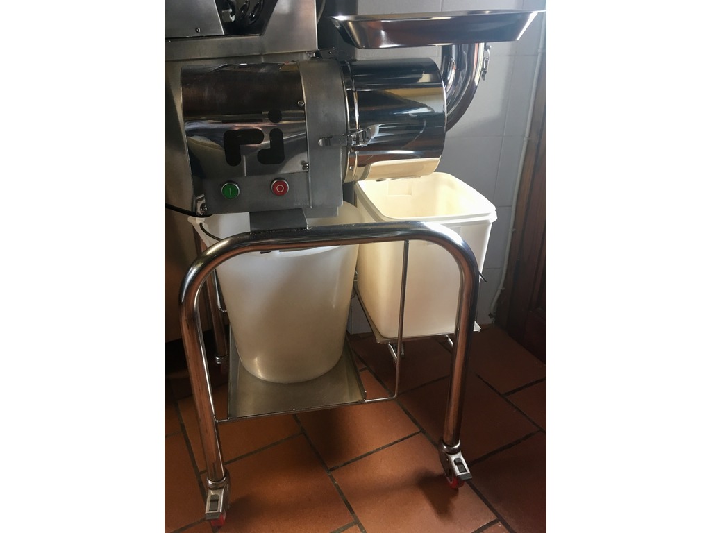 Passatrice Denocciolatrice C80 Frigojollinox in vendita - foto 3