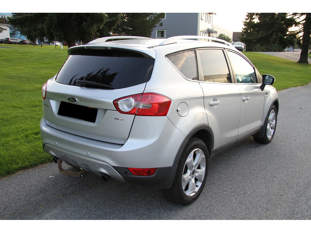Ford Kuga 2,0TD in vendita - foto 4