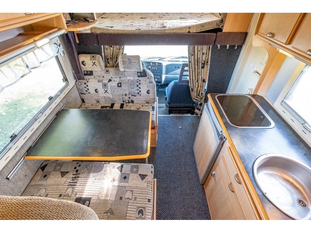 Eura Mobil S 585 in vendita - foto 2