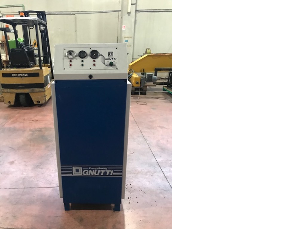 Compressore a vite GNUTTI in vendita - foto 1