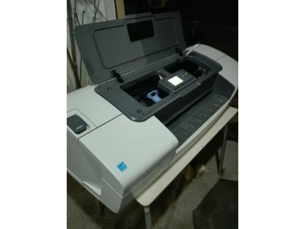 Plotter HP DesignJet T610 in vendita - foto 1